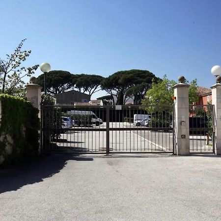 Apartamento Les Jardines d`Artemis  Saint-Tropez Exterior foto